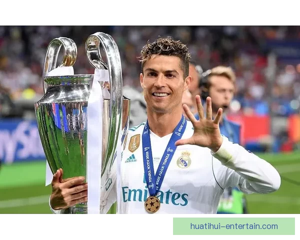 帕尔马击败特尔纳纳 拉博庆祝进球称在球迷面前拿下三分更有意义